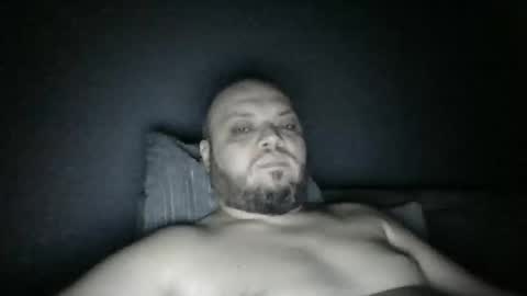 Snapshot of glusgan chatting on September 17, 2:35 am Your boy online show from September 17, 2:35 am