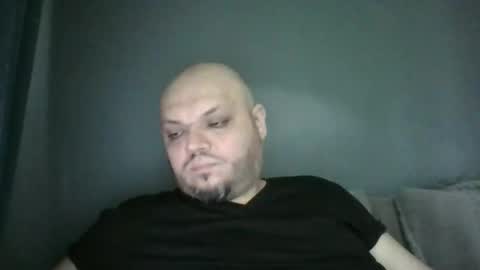 Snapshot of glusgan chatting on October 20, 8:04 am Your boy online show from October 20, 8:04 am