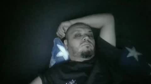 Snapshot of glusgan chatting on October 23, 11:03 pm Your boy online show from October 23, 11:03 pm