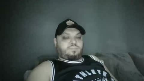 Snapshot of glusgan chatting on November 12, 8:04 am Your boy online show from November 12, 8:04 am