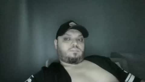 Snapshot of glusgan chatting on November 14, 9:30 am Your boy online show from November 14, 9:30 am