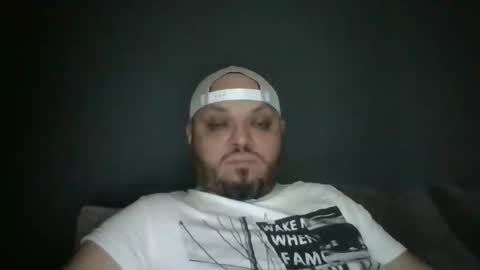 Snapshot of glusgan chatting on December 3, 12:47 pm Your boy online show from December 3, 12:47 pm