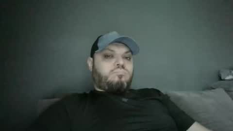 Snapshot of glusgan chatting on December 15, 9:02 am Your boy online show from December 15, 9:02 am