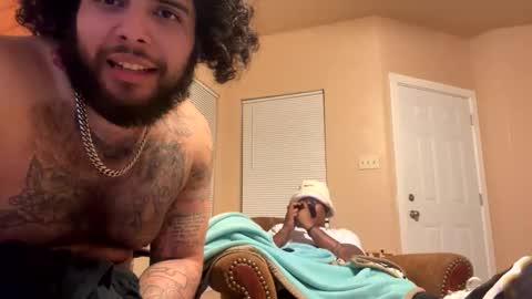 gmenocal21 online show from February 9, 5:40 am