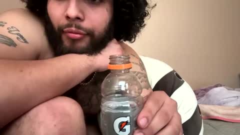 gmenocal21 online show from February 9, 10:21 pm