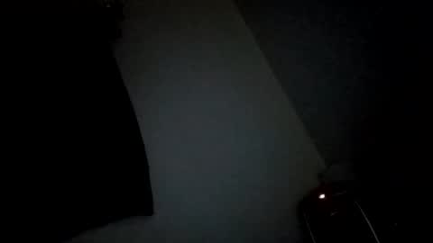 Snapshot of gmony2491 chatting on March 12, 6:18 am gmony2491 online show from March 12, 6:18 am