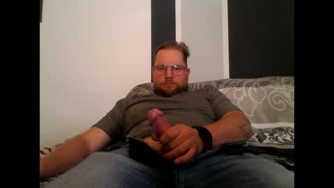 gnik_labinnah online show from September 16, 12:50 pm