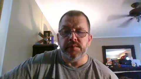 IDKIDCIDGAF online show from September 22, 4:42 pm