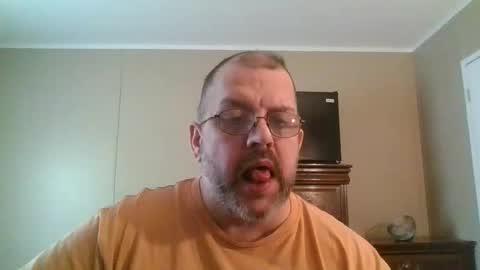 IDKIDCIDGAF online show from February 10, 4:11 pm