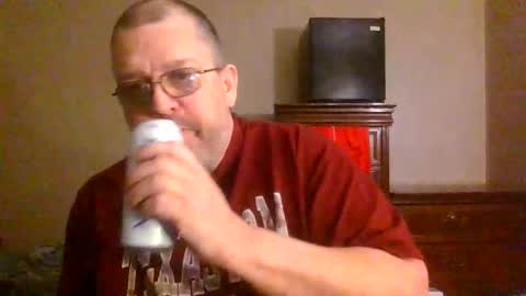 IDKIDCIDGAF online show from April 21, 1:42 am