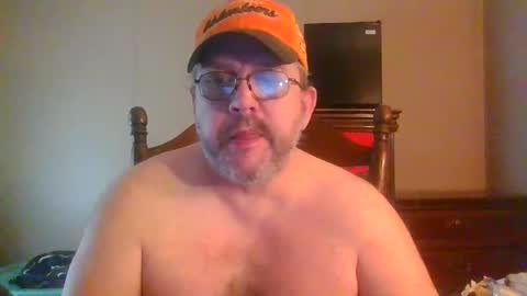IDKIDCIDGAF online show from June 4, 6:03 pm