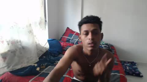 god_chinolatino online show from May 7, 7:19 pm