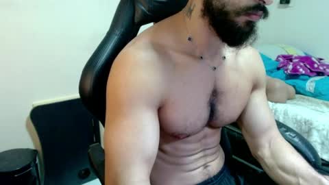 god hunkules online show from March 26, 4:34 pm