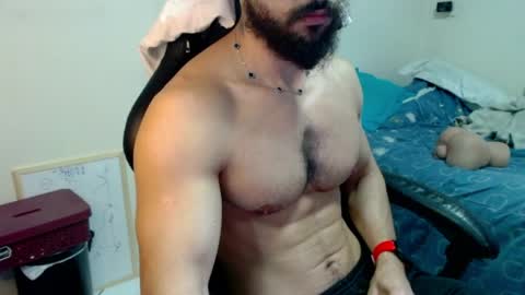 god hunkules online show from April 21, 4:12 pm