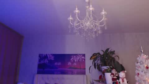 Goldie online show from December 24, 1:28 pm