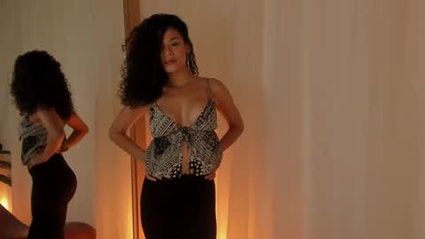 Snapshot of goddes_helena chatting on January 19, 12:28 am Elena online show from January 19, 12:28 am