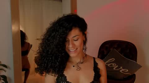 Snapshot of goddes_helena chatting on February 17, 2:42 am Elena online show from February 17, 2:42 am