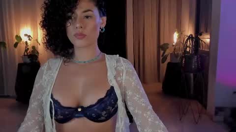 Elena online show from August 1, 1:05 am