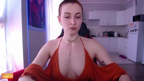 Snapshot of goddess_elpisfoxter chatting on May 24, 12:21 pm Elpis Foxter online show from May 24, 12:21 pm