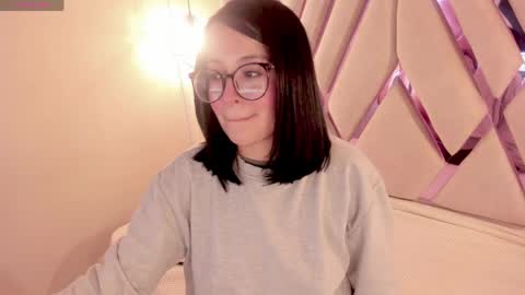 M A R T I N A  online show from April 17, 12:52 pm