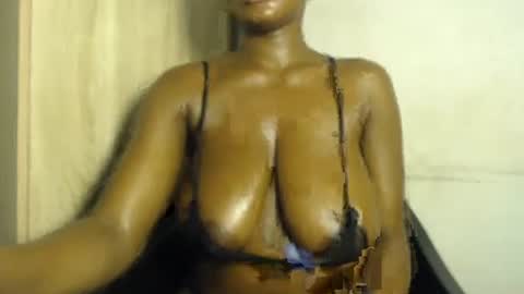 Snapshot of goddess_mellissa chatting on July 6, 7:38 am mellissa online show from July 6, 7:38 am