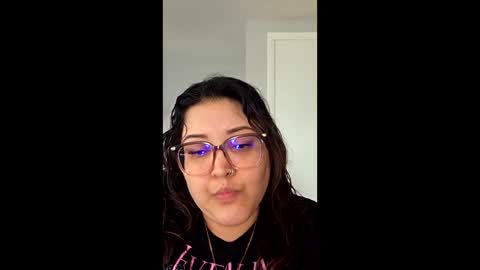 goddess_sereniity online show from April 12, 7:52 pm