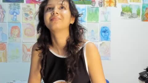 vee online show from February 8, 6:33 am