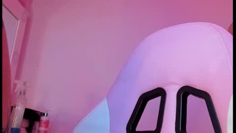 vee online show from October 27, 11:52 pm