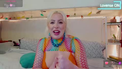 Goddess Alimony online show from April 18, 7:58 pm