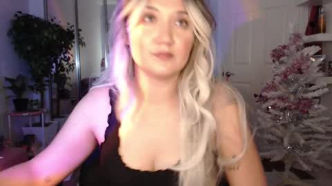 Goddess Emmy online show from January 18, 5:44 am