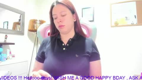 Snapshot of goddessjessica_roger chatting on July 24, 6:11 am Goddess Jessica and slave Roger online show from July 24, 6:11 am