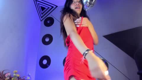 Snapshot of goddessjulieta chatting on January 14, 10:23 pm Julieta online show from January 14, 10:23 pm