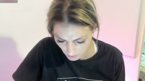 Kallie online show from August 8, 5:31 am