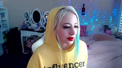 Snapshot of goddesslilith chatting on June 17, 12:46 am Goddess Lilith - 111 tks to PM online show from June 17, 12:46 am