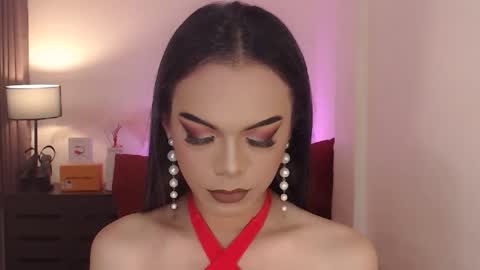 Snapshot of goddessmichaella chatting on February 24, 10:26 am Michaella online show from February 24, 10:26 am