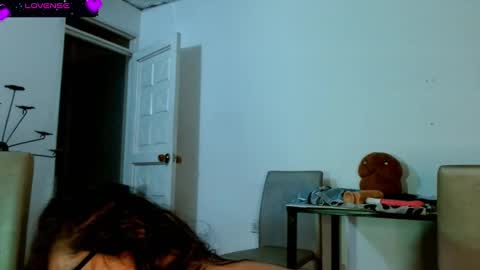 Snapshot of goddessnahi chatting on February 24, 3:44 am Naih Reyes online show from February 24, 3:44 am