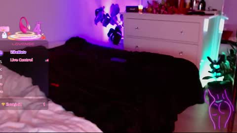 Victoria online show from February 26, 3:08 pm