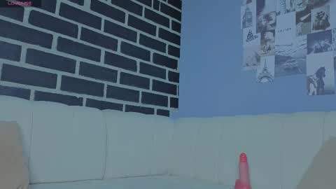 goddivaa online show from March 6, 7:05 am