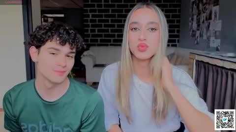 goddivaa online show from April 24, 8:00 pm