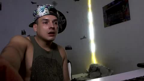 Snapshot of godkenai chatting on January 10, 6:42 am MASTER GODKENAI online show from January 10, 6:42 am