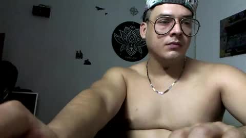 Snapshot of godkenai chatting on October 22, 11:37 pm MASTER GODKENAI online show from October 22, 11:37 pm