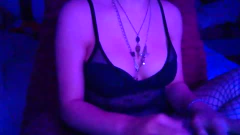 Snapshot of godpphire chatting on October 9, 8:07 pm godpphire online show from October 9, 8:07 pm