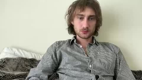 godzillafan777 online show from March 12, 6:11 pm