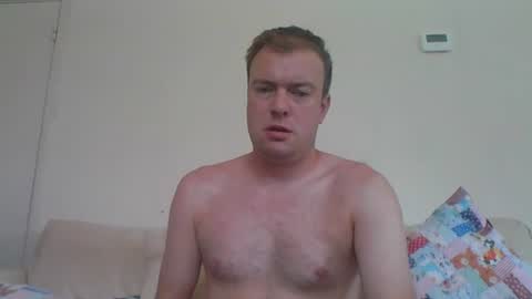 Snapshot of gogo12104 chatting on July 25, 10:13 am jme online show from July 25, 10:13 am