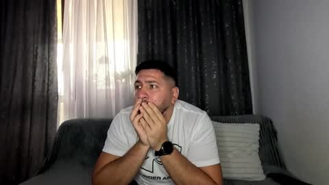 gold_alpha_boy online show from September 24, 2:09 pm