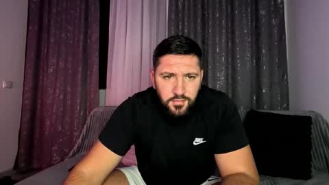 gold_alpha_boy online show from October 26, 6:36 pm