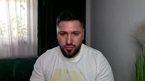 gold_alpha_boy online show from April 20, 1:03 pm