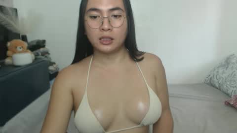 bella online show from March 21, 3:00 am