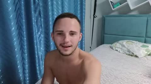 Golden boyyy21 online show from September 10, 7:36 pm