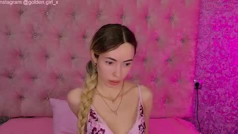 golden girl   online show from February 25, 2:10 am